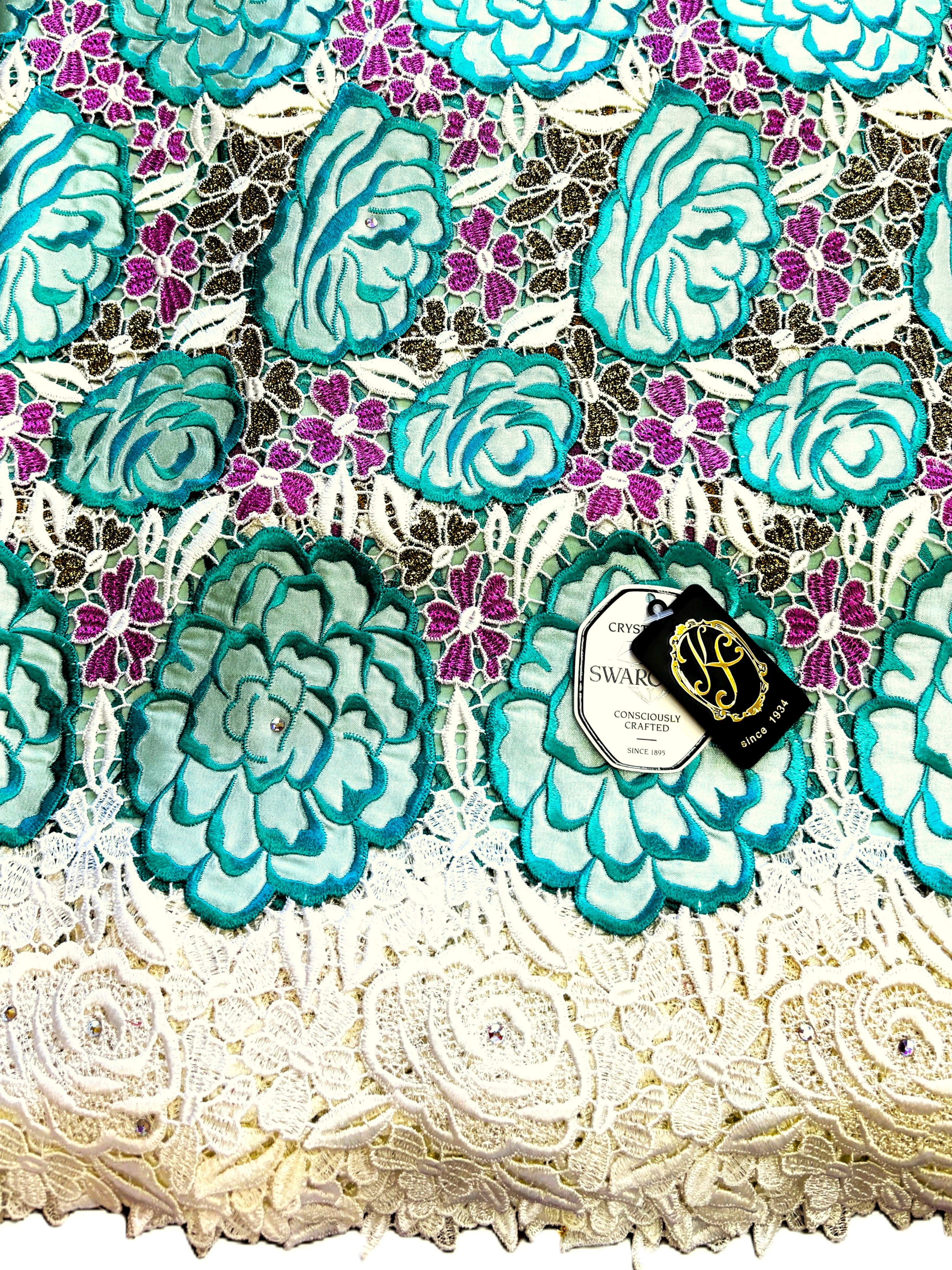 Shop D - 8019 Swiss Guipure Lace w/Applique & Swarovski