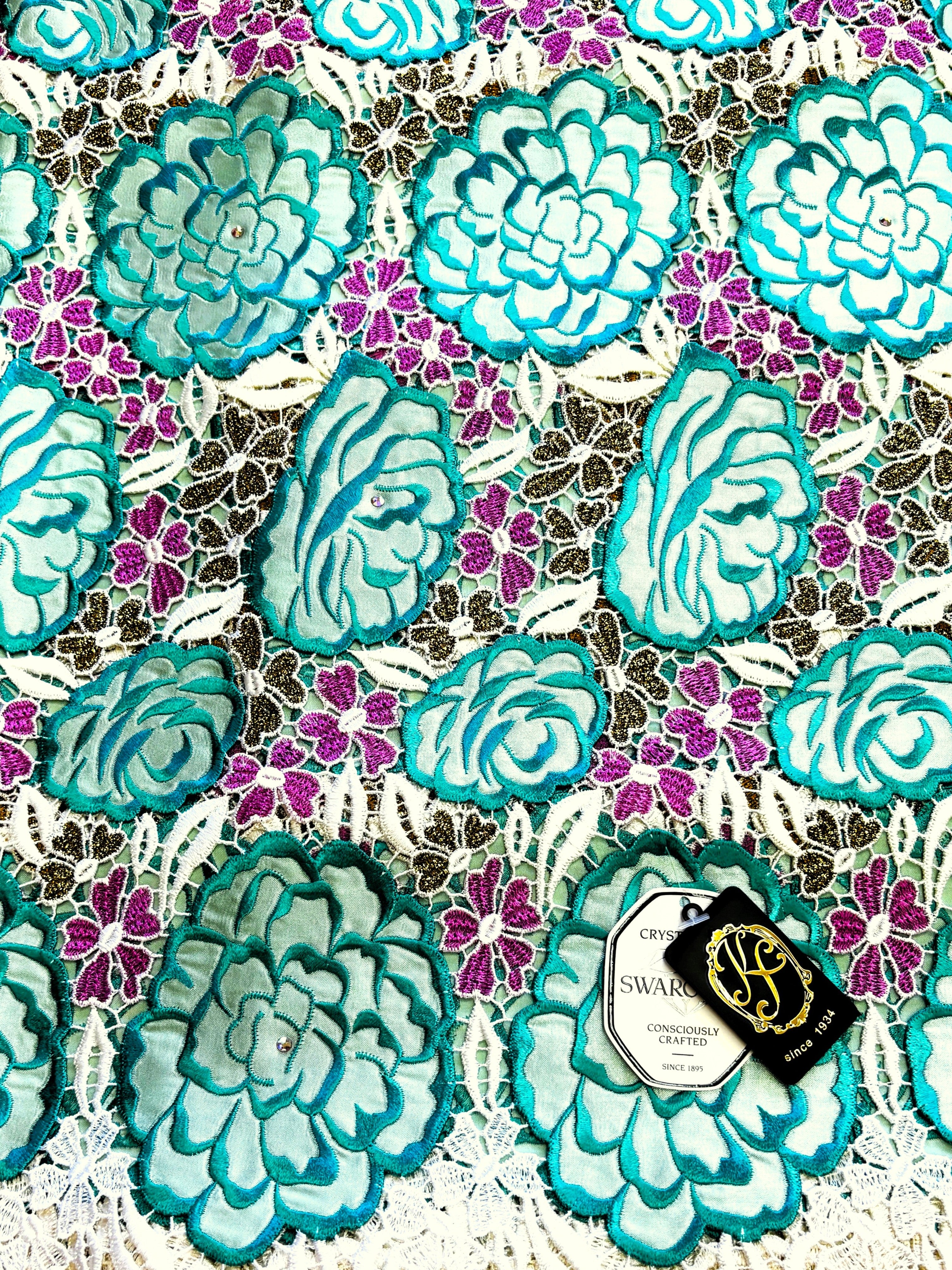Shop D - 8019 Swiss Guipure Lace w/Applique & Swarovski