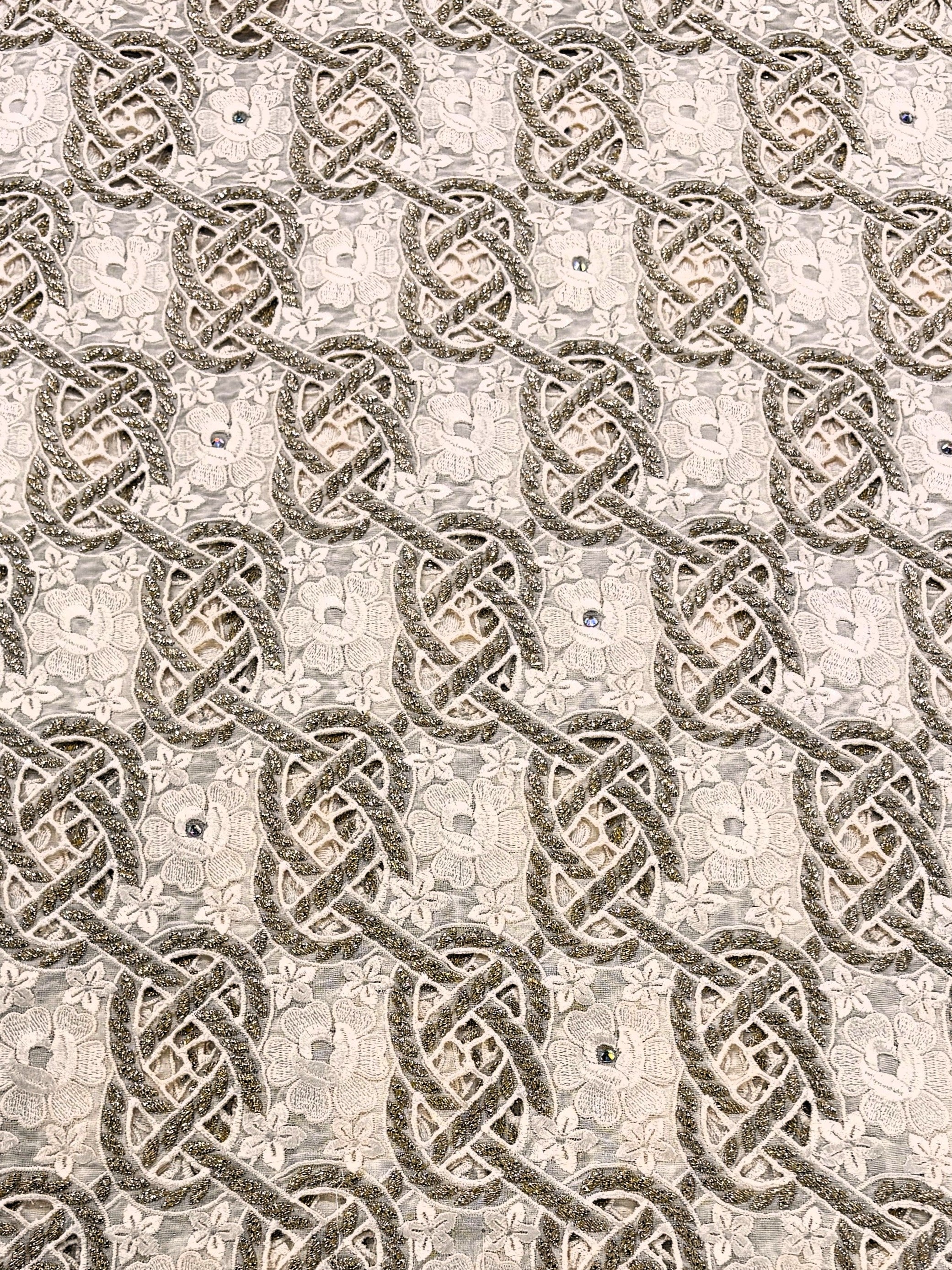 7780 Swiss Voile Allover w/Stones