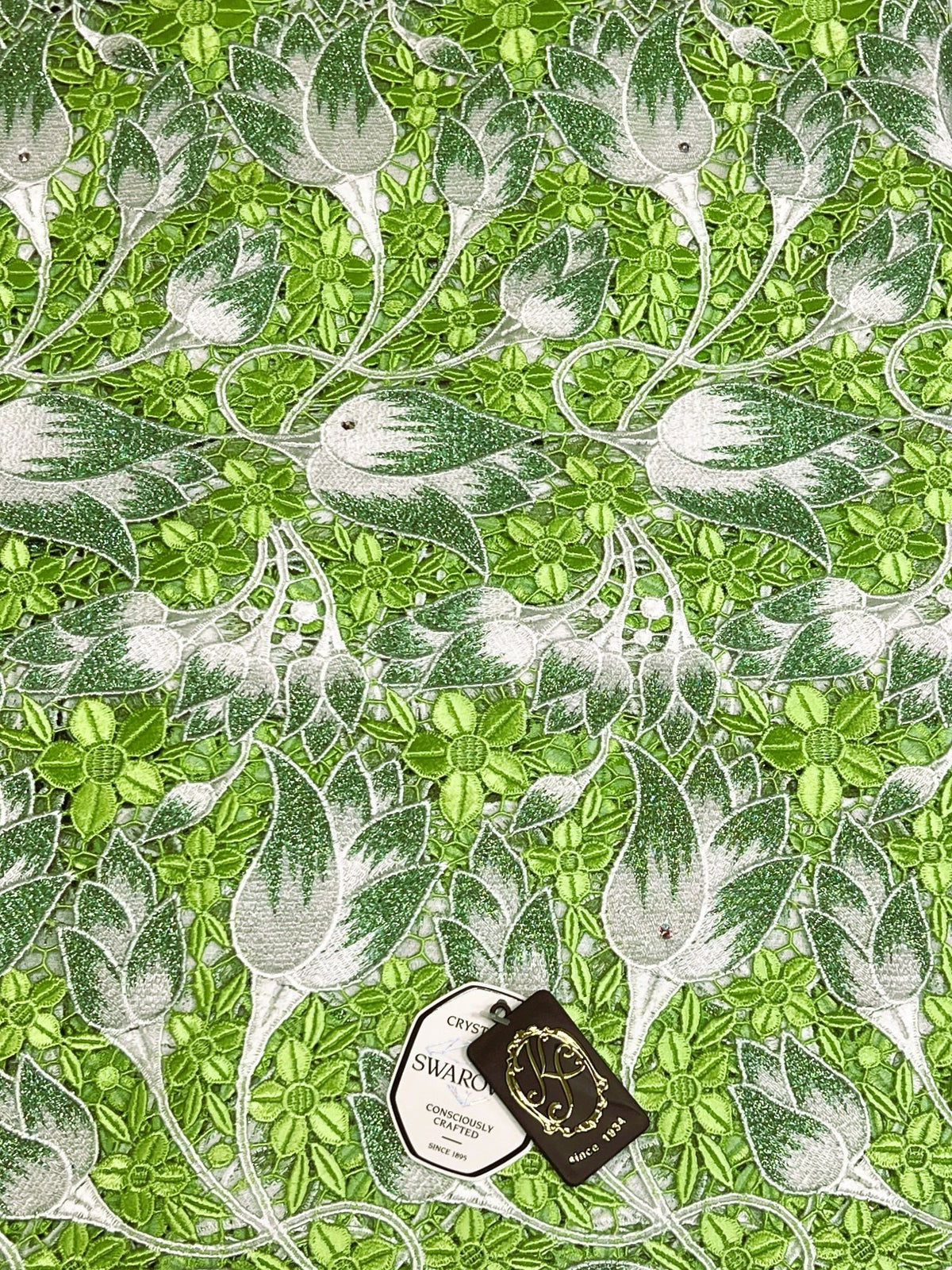 7710 Swiss Lurex Guipure Lace w/Swarovski