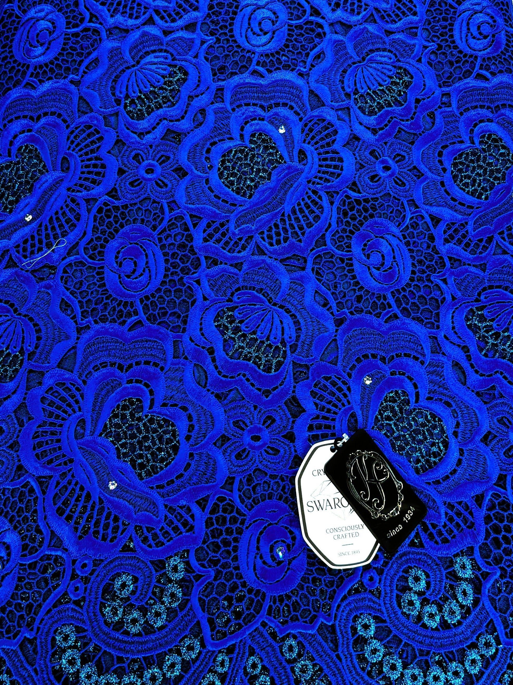 7560 Swiss Guipure Lace w/Swarovski