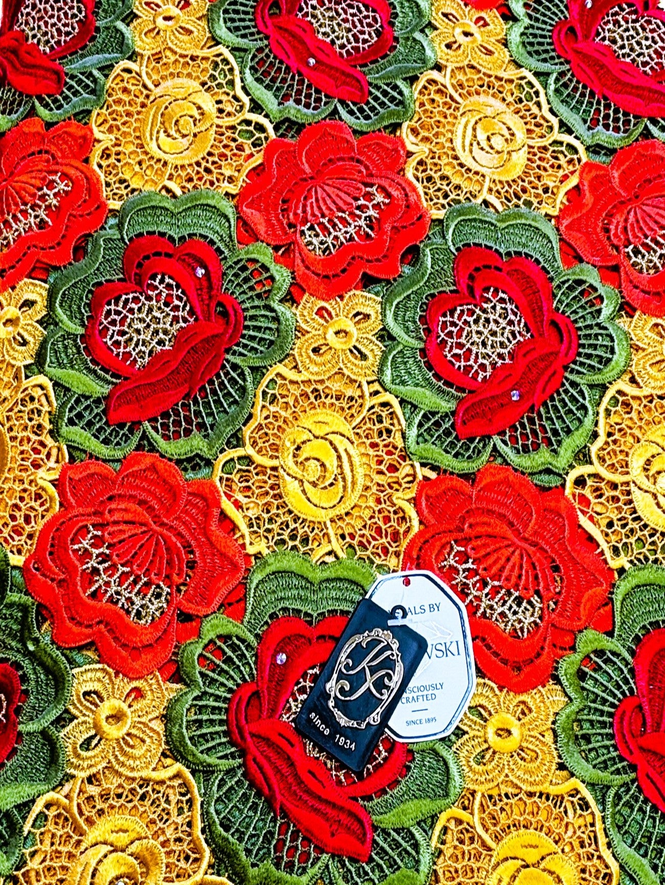 7560 Swiss Guipure Lace w/Swarovski