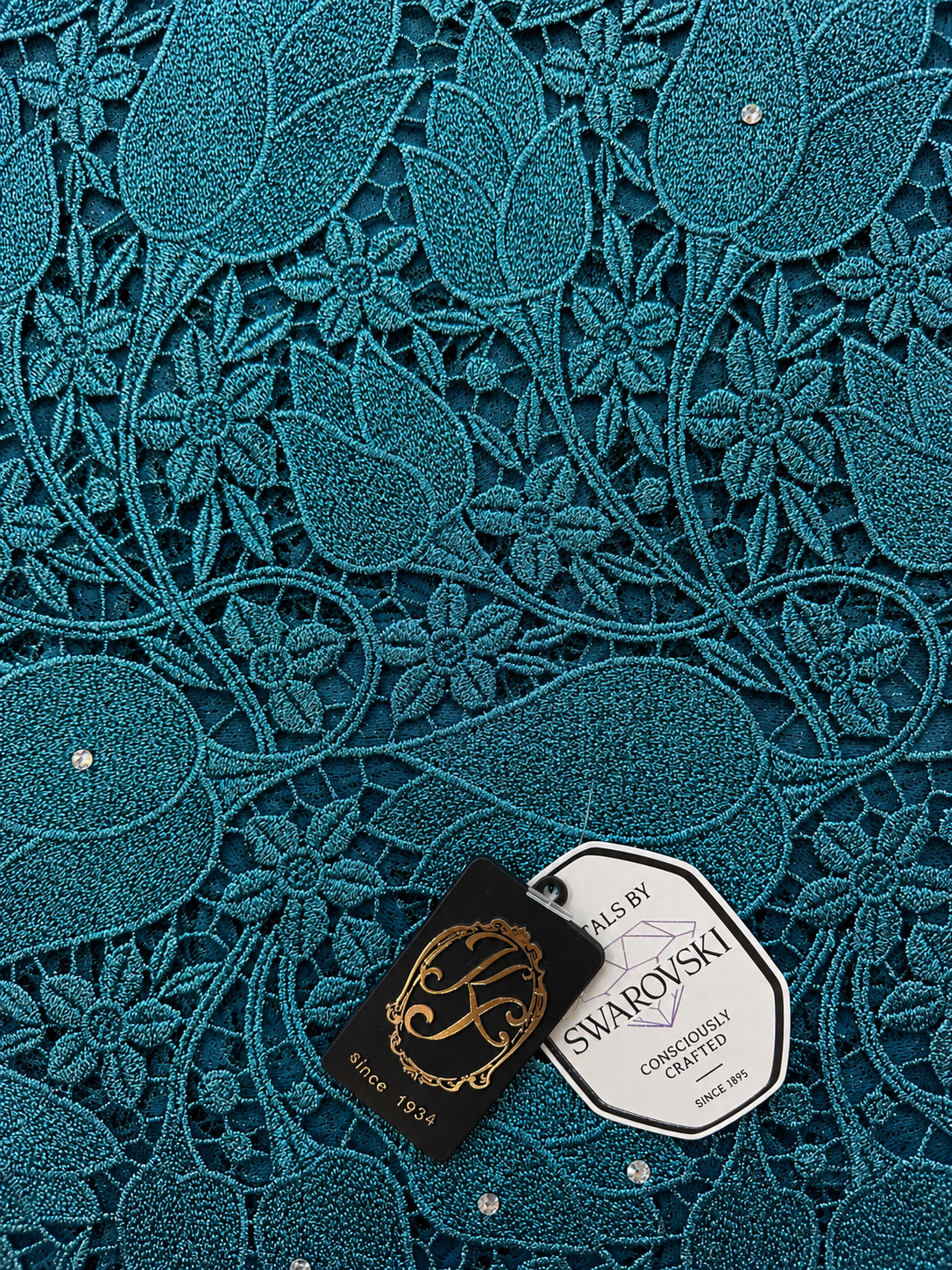 7710 Swiss Lurex Guipure Lace w/Swarovski