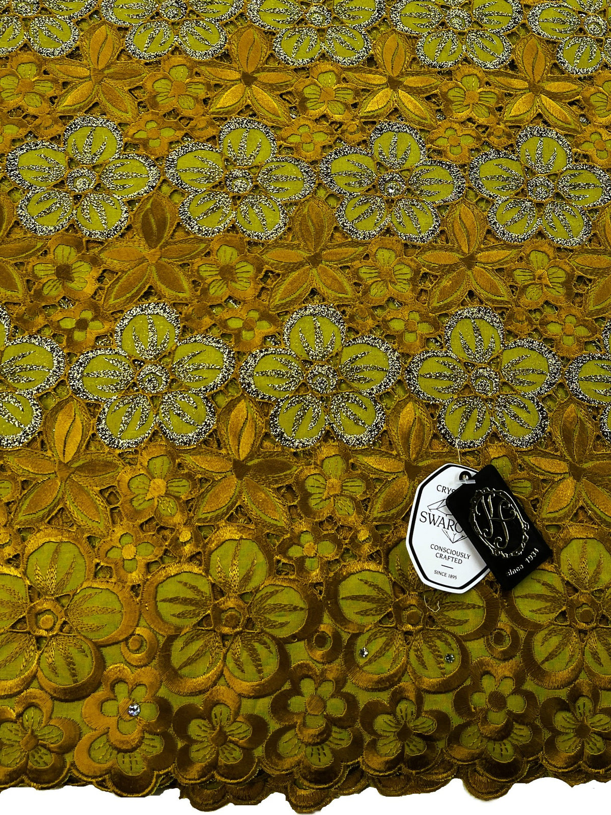 8076 Swiss Guipure Lace with Swarovski
