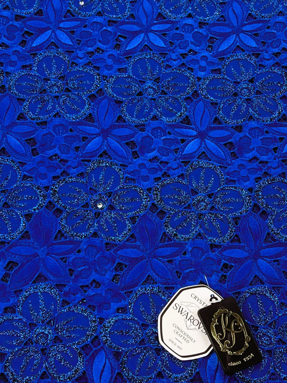 8076 Swiss Guipure Lace with Swarovski