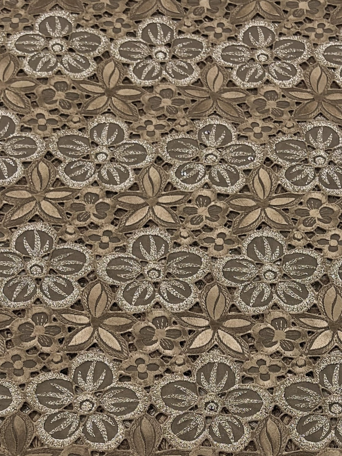 8076 Swiss Guipure Lace with Swarovski