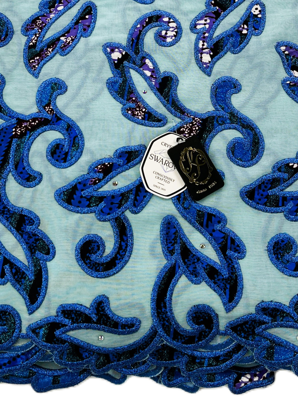 7394W – Swiss Vlisco Printed Wax Voile w/Swarovski and Double Borders